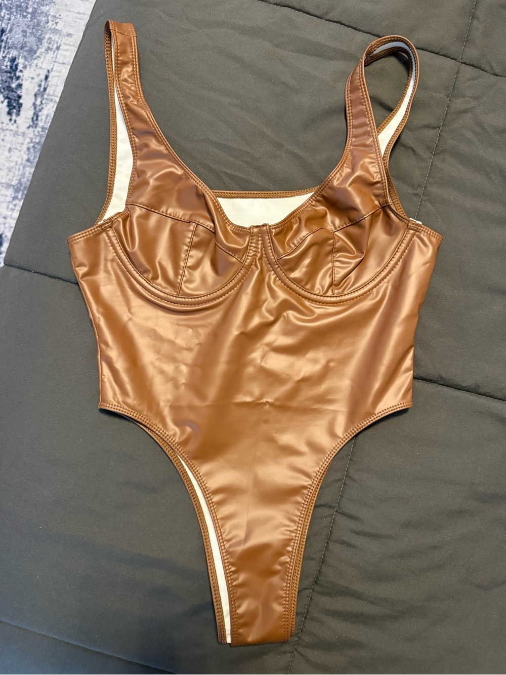 Women’s Shiny Underwire Bodysuit - Brown